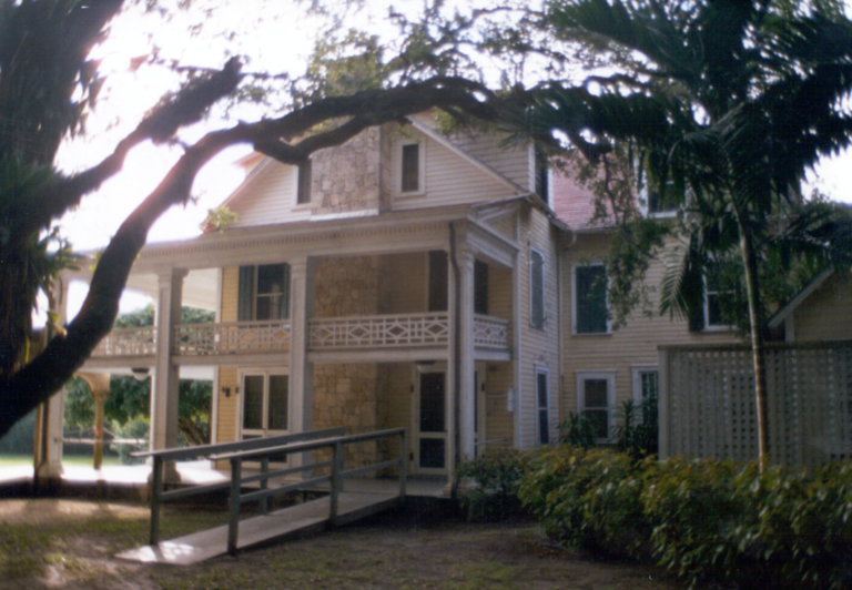 View of the Richmond Cottage in the 1980s